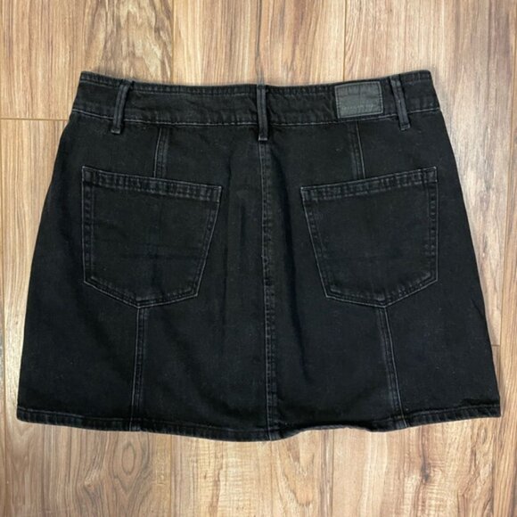 American Eagle black jean button down skirt size 10 - Picture 3 of 5